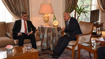 أبو الغيط يستقبل علي القطراني ويدعو لاستكمال العملية السياسية في ليبيا