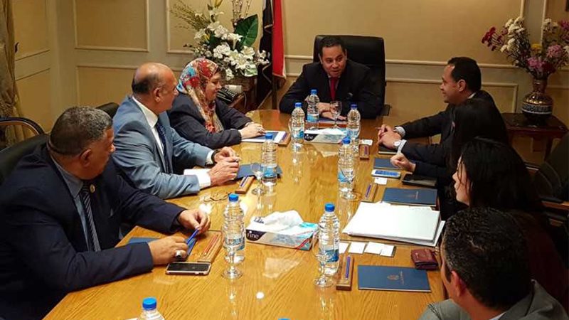 بدوي يجتمع بمجلس