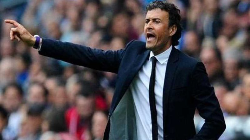 سباق بين أرسنال وتشيلسي