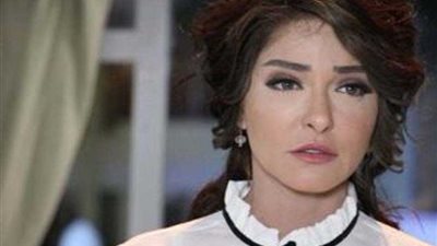 شطب دعوى طلاق علا غانم ضد زوجها بعد تصالحهما