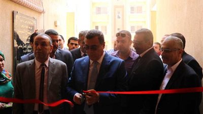 محافظ الفيوم يفتتح عددًا من المشروعات الخدمية بمركز طامية