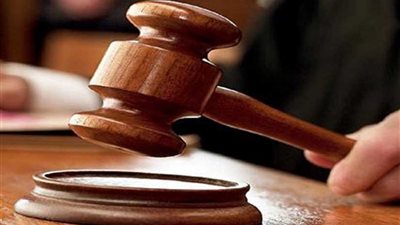 محاكمة 292 متهمًا في قضية محاولة اغتيال السيسي