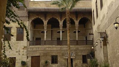 تكريم الأمهات في احتفالية يوم الوفاء بقصر الأمير طاز..اليوم