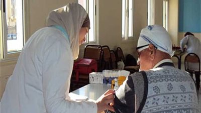 قافلة الشرطة الطبية تكشف على 451 مواطنًا وشرطيًا بالأقصر