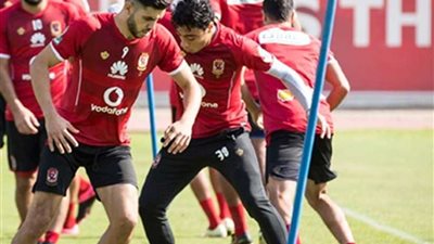 ثلاثي الأهلي ينتظم في التدريبات الجماعية
