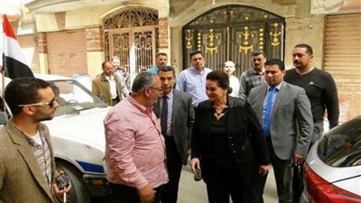 محافظ البحيرة تتفقد أعمال الرصف والنظافة بشوارع دمنهور (صور)