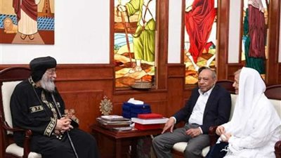 قداسة البابا يستقبل 