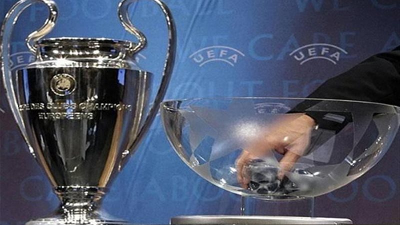 بلاتر يكشف تزوير