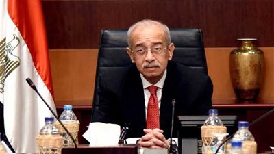 رئيس الوزراء يستعرض النهوض بالصناعة المصرية