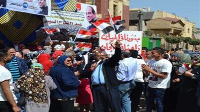 زغاريد أمام لجان الانتخابات بالمنصورة