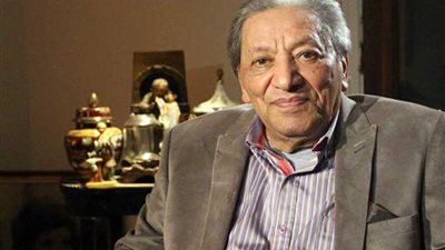 وزيرة الثقافة تنعى الكاتب الكبير لويس جريس