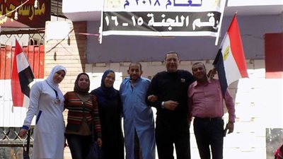 إسعاف لنقل مريض للتصويت بالمنصورة