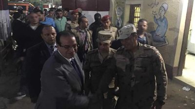 محافظ الدقهلية يتفقد اللجان الانتخابية بالدقهلية