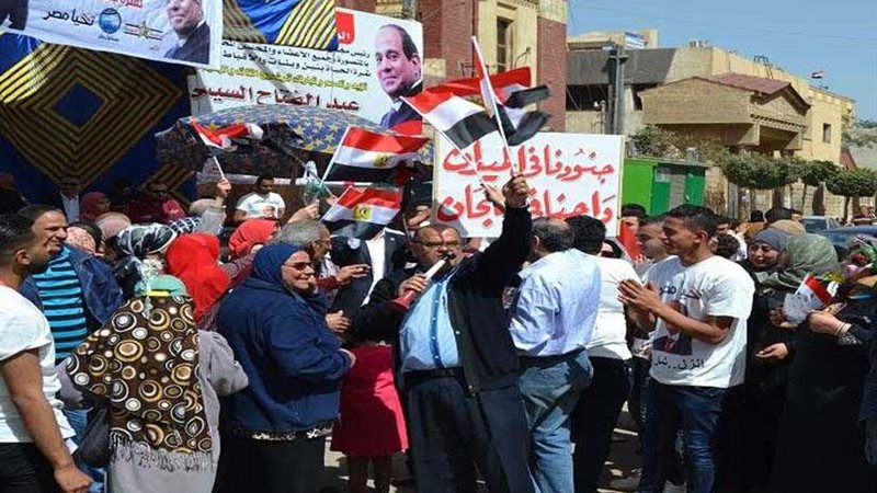 زغاريد أمام لجان