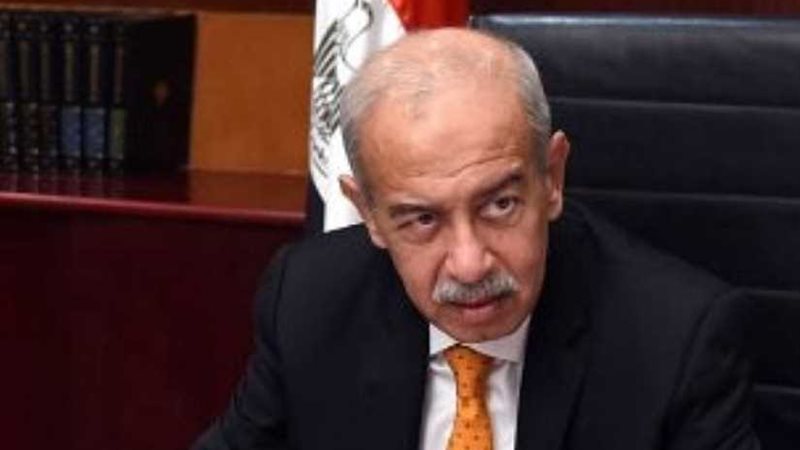 إسماعيل يشيد بتمسك