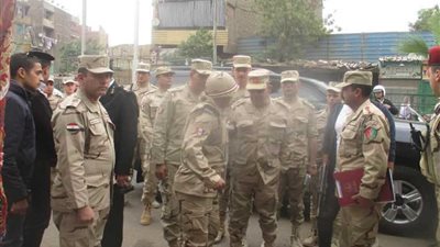 رئيس هيئة التنظيم والإدارة يتفقد لجان الشرابية (صور)