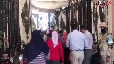 استمرار توافد الناخبين على لجنة الرئيس 