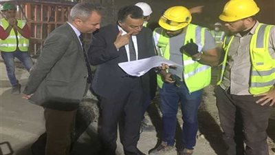 وزير النقل في جولة تفقدية مفاجئة لمحطة الزمالك بالخط الثالث للمترو