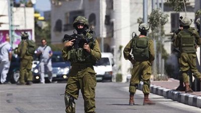 إصابة 5 فلسطينيين برصاص قوات الاحتلال الإسرائيلي شرق قطاع غزة