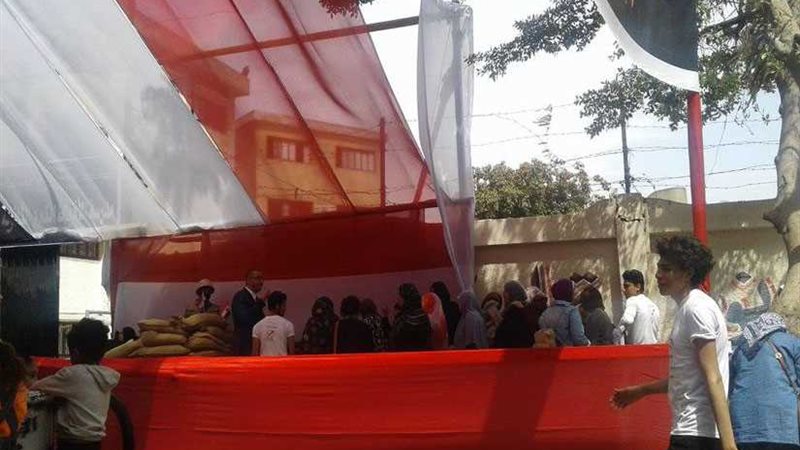 مشاركة كبيرة لسيدات