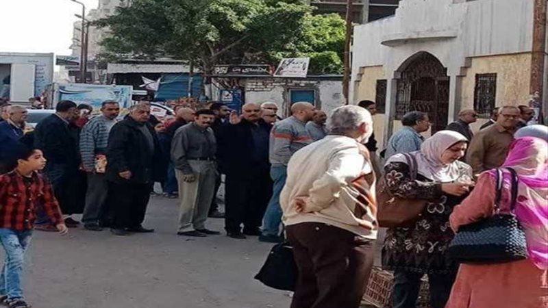 إقبال كبير على اللجان