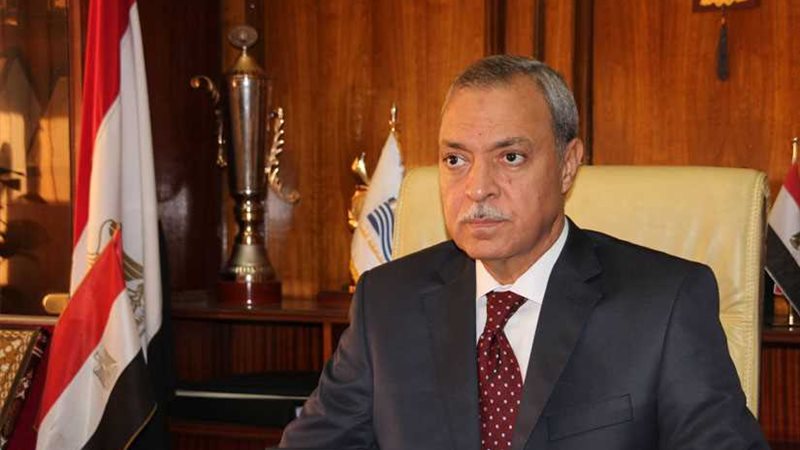 تعليق الدراسة بمدارس