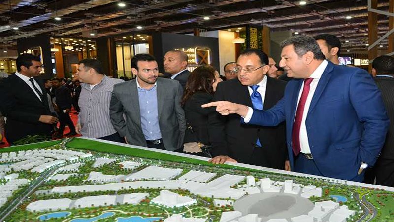 عربية تعرض مشروعاتها