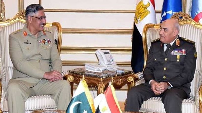 وزير الدفاع ورئيس