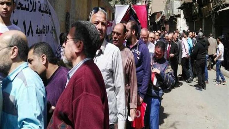 قنوات الإرهابية تسب