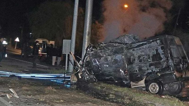 مصرع 17 مهاجرا غير