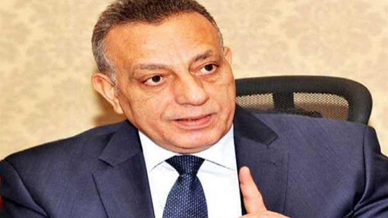 محافظ الجيزة يوقد