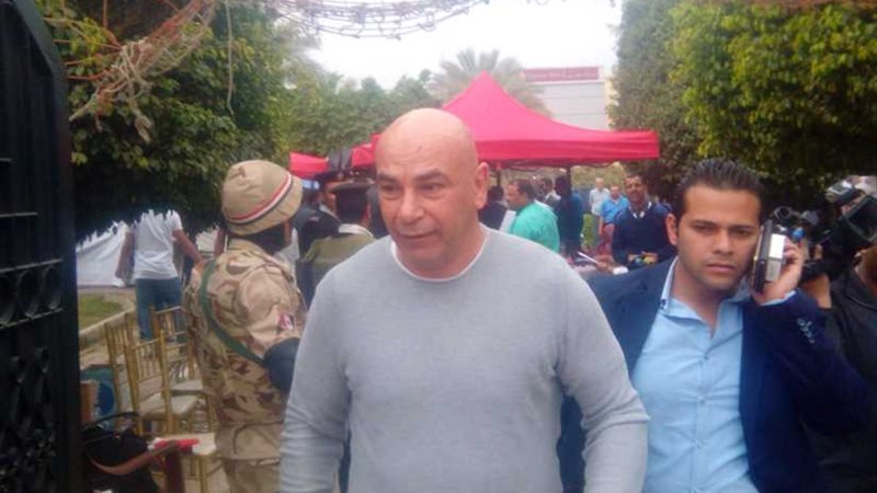 حسام حسن يدلي بصوته