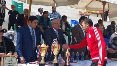 محافظ المنيا يشهد نهائي دوري مراكز الشباب لكرة القدم