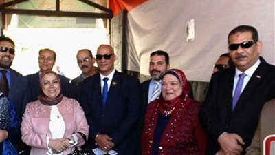 وكيل تعليم الإسكندرية يفتتح معرضاً للصحافة بـ