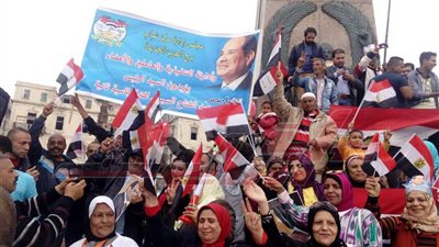 الإسكندرية تتزين احتفالا بفوز الرئيس (صور)