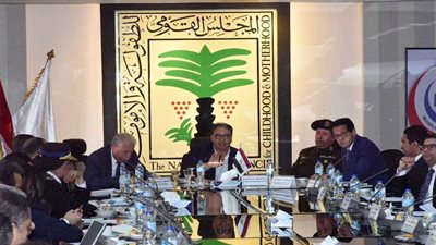 الصحة تدرس إنشاء مكاتب للسياحة العلاجية بمطارات الجمهورية