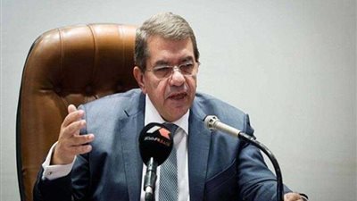 وزير المالية يتوقع أداء اقتصاديا قويا خلال فترة الرئيس الثانية