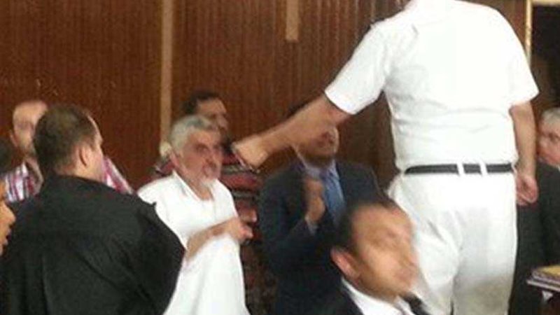 الضغط على الجنيه