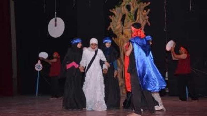 الفنجري أول عرض مسرحي