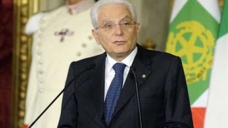 رئيس إيطاليا يهنئ