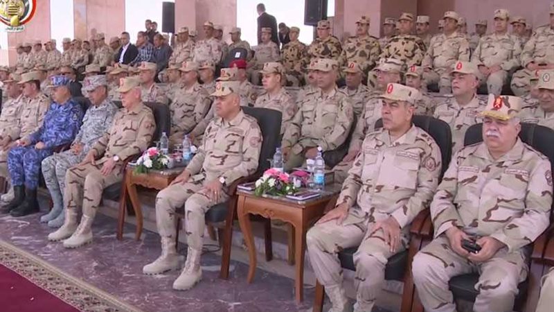 وزير الدفاع: المشاركون