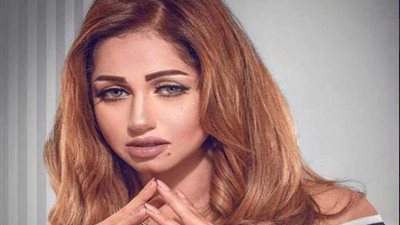 مها صبري تطلب من جمهورها الدعاء قبل إجراء جراحة في عينها