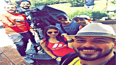 أحمد التهامي يشارك جمهوره بصوره من كواليس 