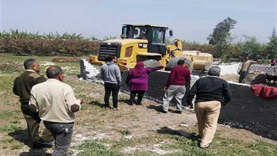 إزالة 50 حالة تعدٍ بالبحيرة (صور)