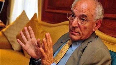 فاروق الباز: مصر الآن على الطريق الصحيح