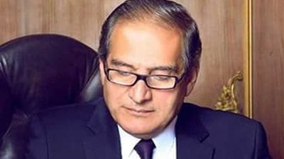 برلماني يطالب بعربات مأكولات أكثر حضارية