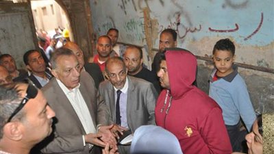 رئيس مدينة اوسيم ..مساعدات عاجلة للأسر المتضررة بسبب التنقيب عن الآثار