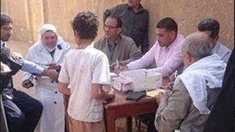 الصحة تفحص 200 مواطن