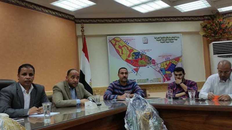 13 ميكروباص لخدمة