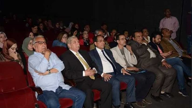 طاهر يشارك في إعلان